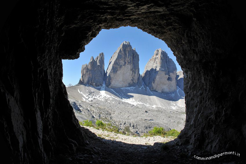 094 Le Tre Cime di Lavaredo viste dalle trincee.JPG